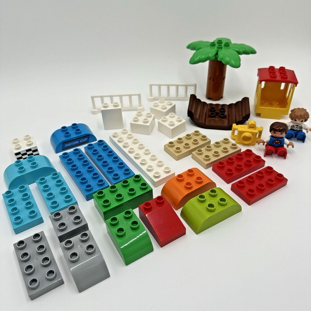 Lego Duplo Building Blocks Assorted Pieces Parts Replacement Figures Lot of 35
